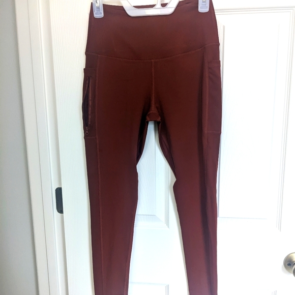 LegEnd Active Leggings - Picture 1 of 7